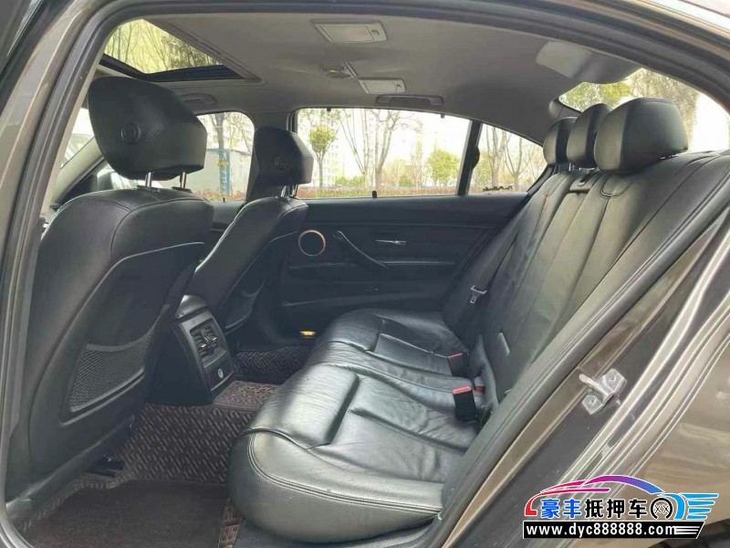 13年宝马3系轿车抵押车出售