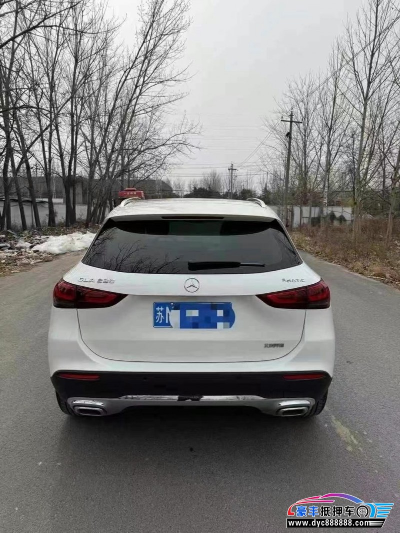 23年奔驰GLA轿车抵押车出售