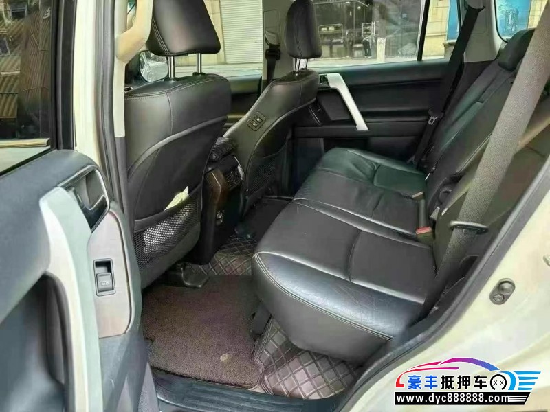 17年丰田普拉多（霸道）轿车抵押车出售