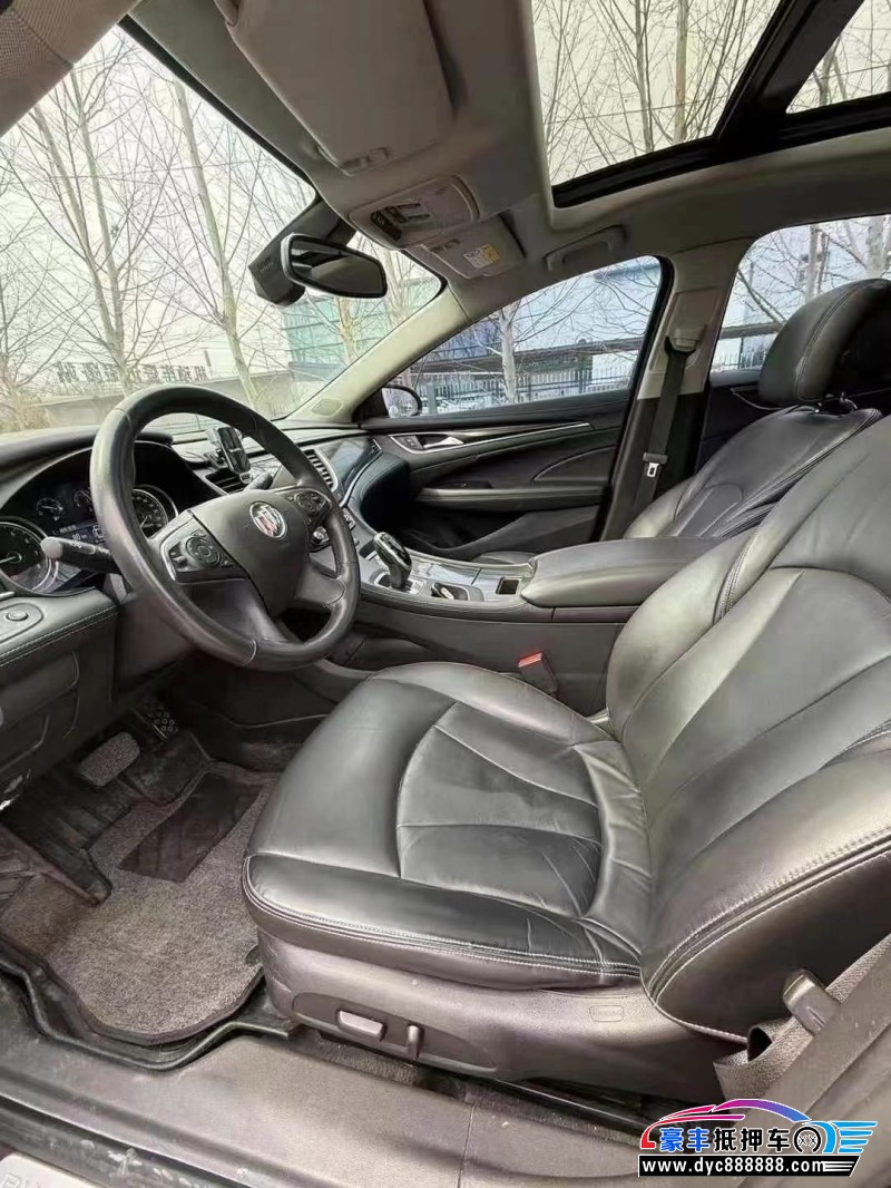 17年别克君越轿车抵押车出售