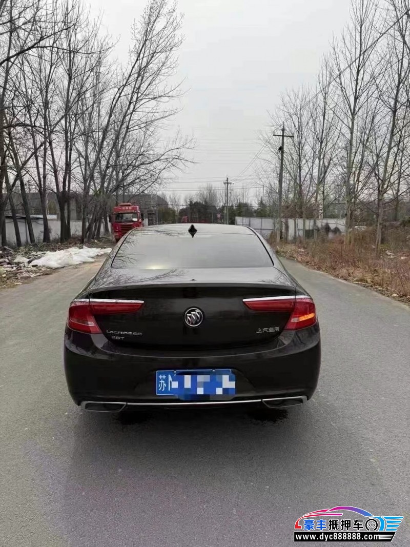 17年别克君越轿车抵押车出售