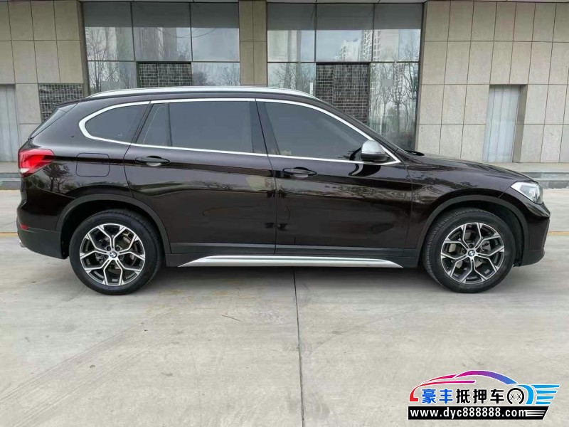 21年宝马X1轿车抵押车出售