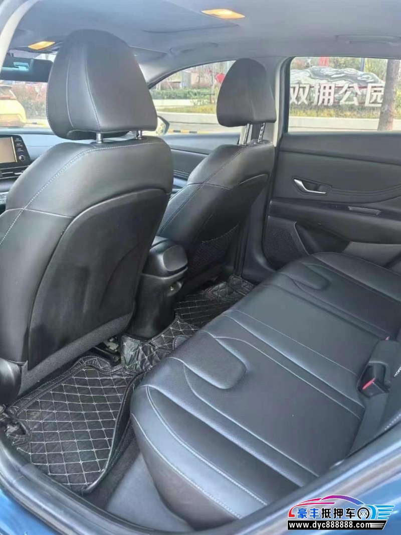 21年现代伊兰特轿车抵押车出售