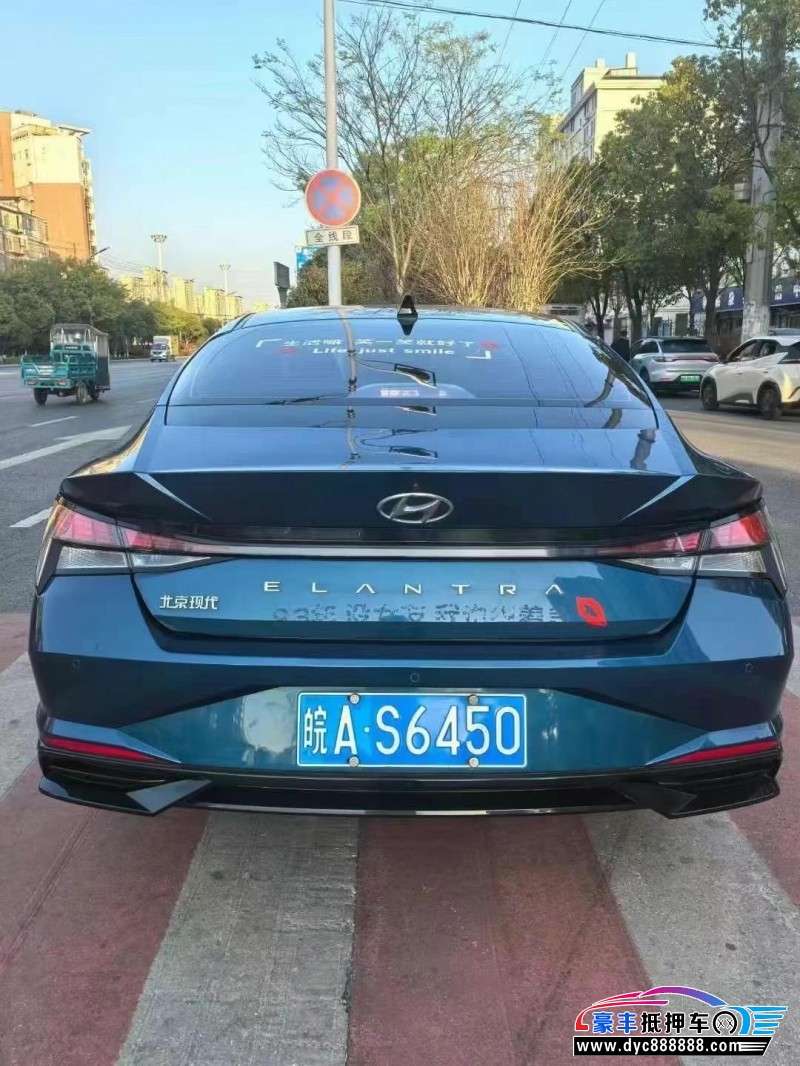 21年现代伊兰特轿车抵押车出售