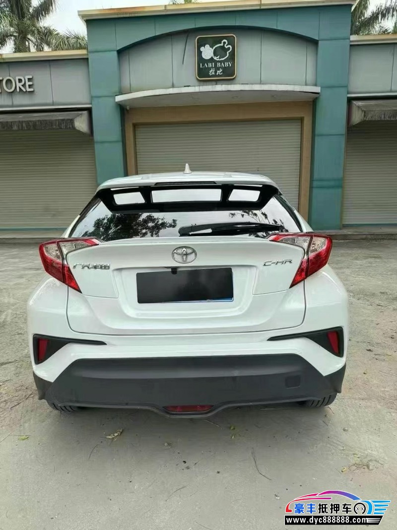 23年丰田C-HR轿车抵押车出售