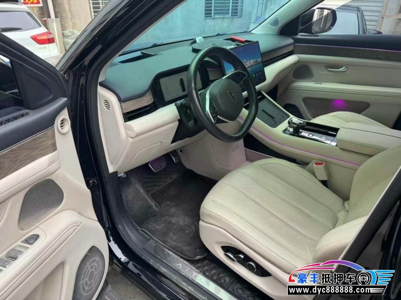 22年华为问界轿车抵押车出售