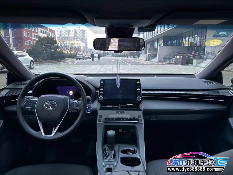 20年丰田亚洲龙轿车抵押车出售