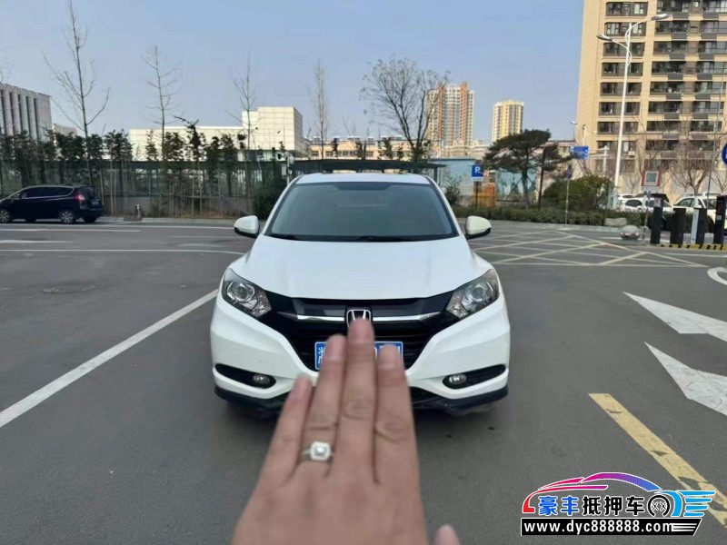 16年本田缤智轿车抵押车出售