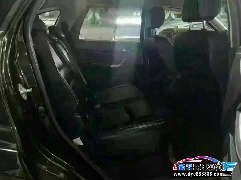 17年江铃驭胜轿车抵押车出售