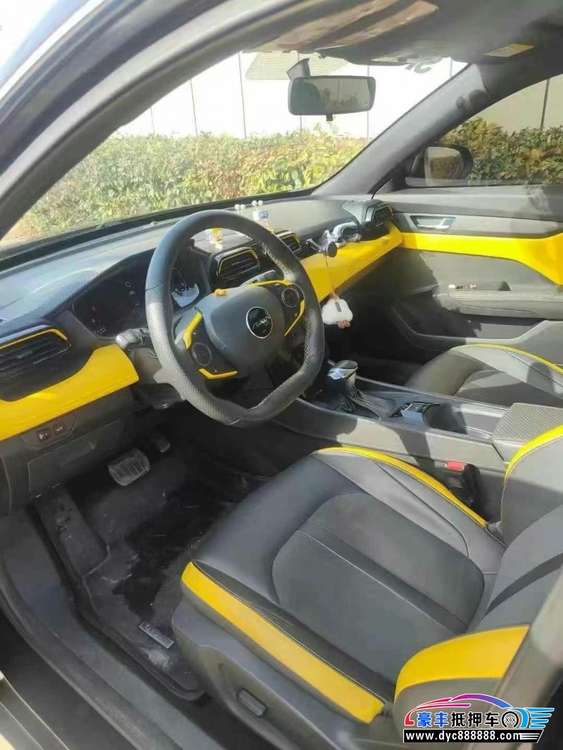 23年东风风神奕炫轿车抵押车出售