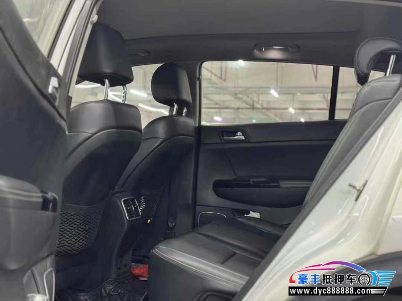 18年起亚KX5轿车抵押车出售