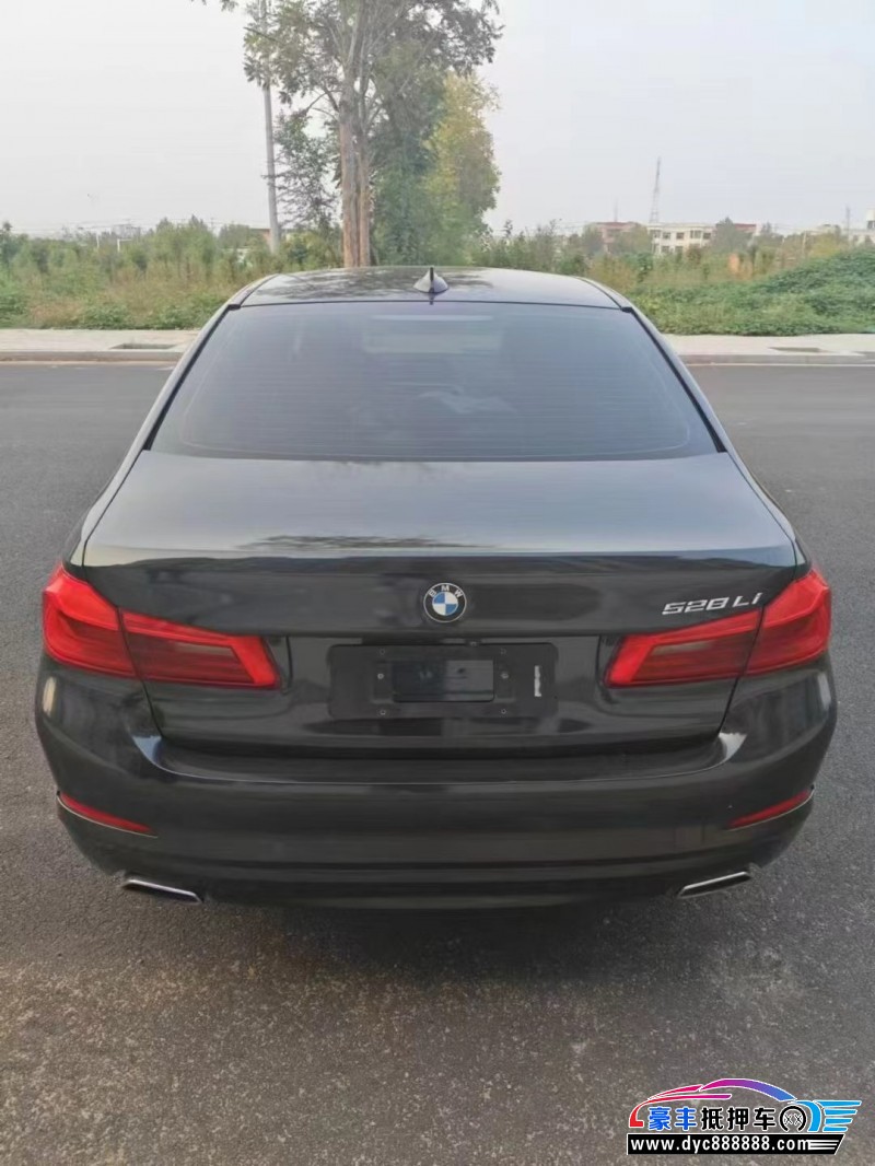 18年宝马5系轿车抵押车出售