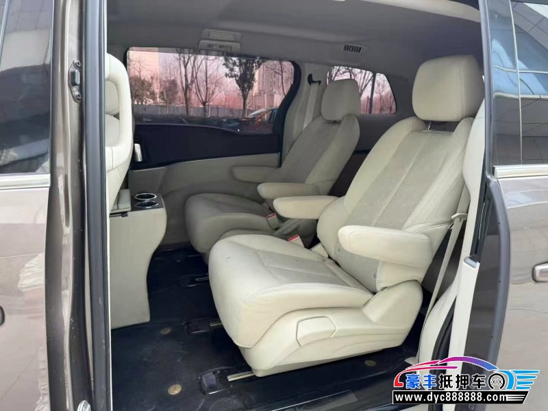 21年别克GL8轿车抵押车出售