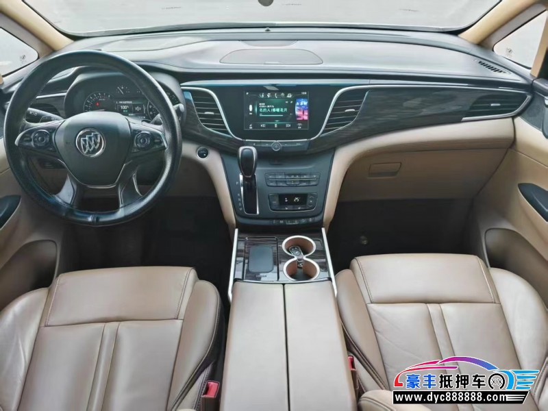 19年别克GL8轿车抵押车出售