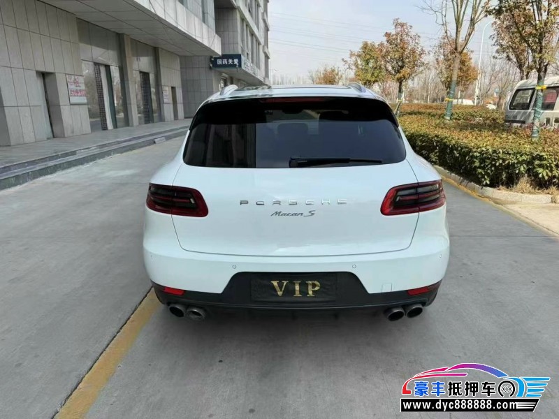 16年保时捷Macan迈凯轿车抵押车出售
