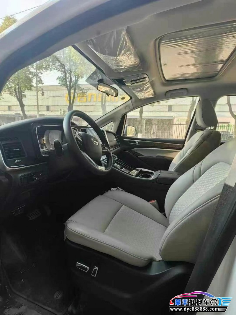 22年传祺M8轿车抵押车出售