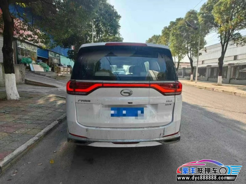 22年传祺M8轿车抵押车出售