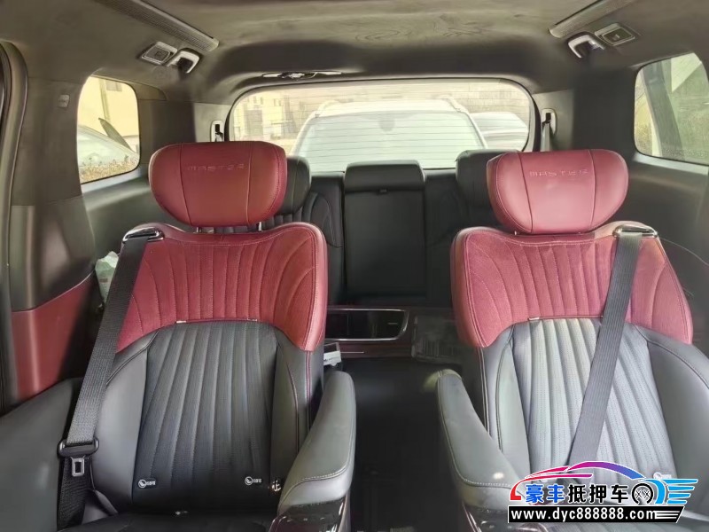 23年传祺M8轿车抵押车出售