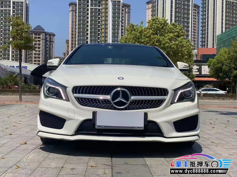 15年奔驰CLA轿车抵押车出售