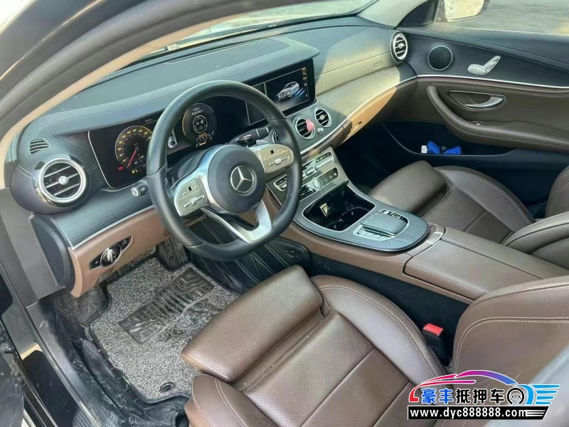 20年奔驰E轿车抵押车出售