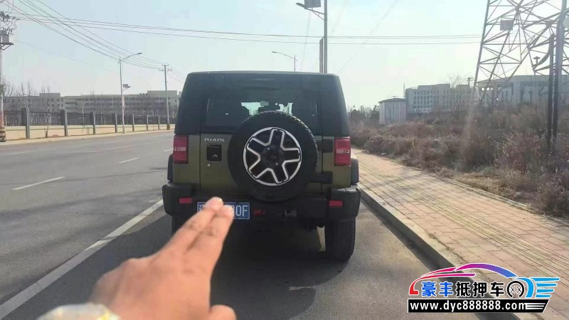 17年北京BJ40轿车抵押车出售