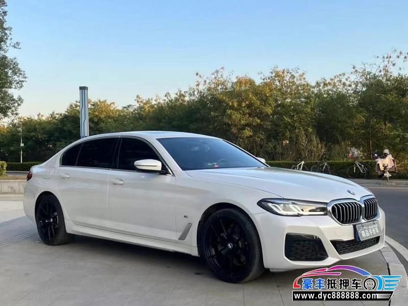 21年宝马5系轿车抵押车出售