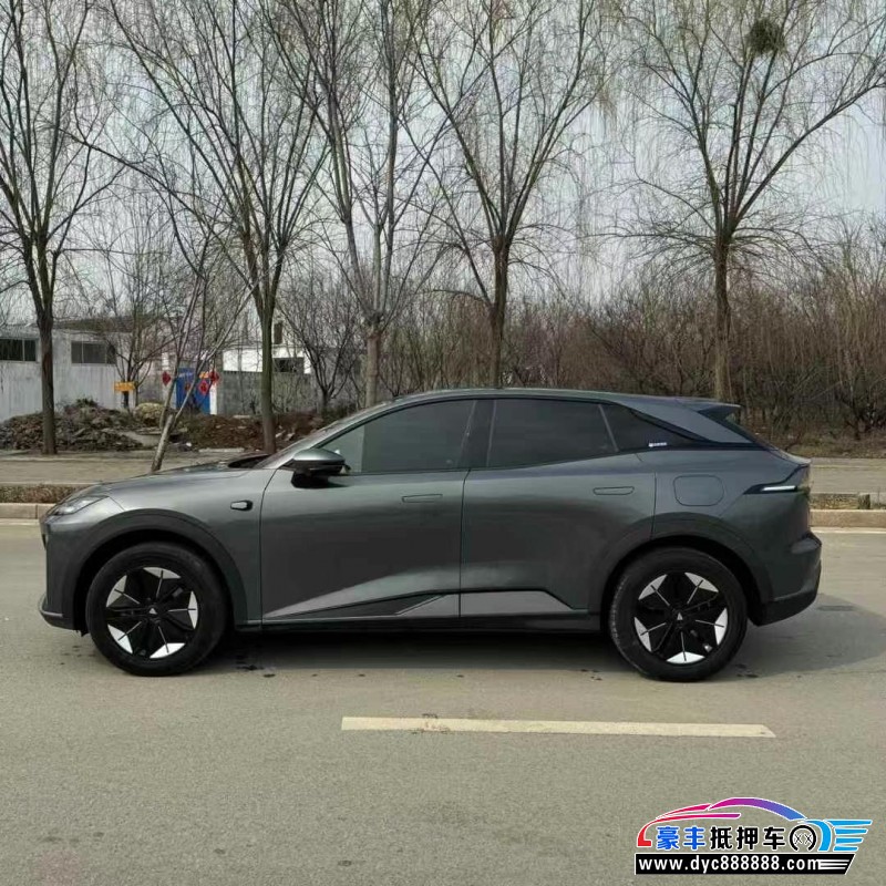 23年长安深蓝S7轿车抵押车出售