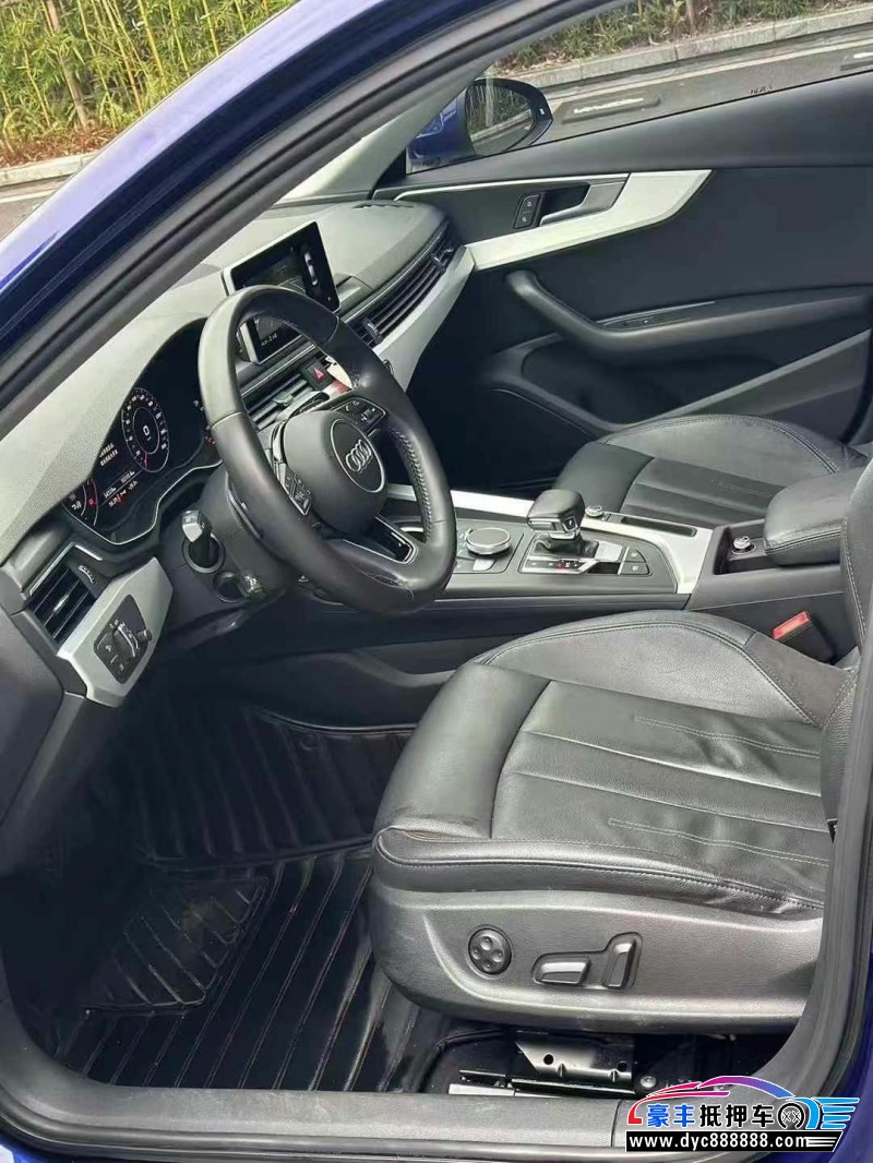 19年奥迪A4L轿车抵押车出售