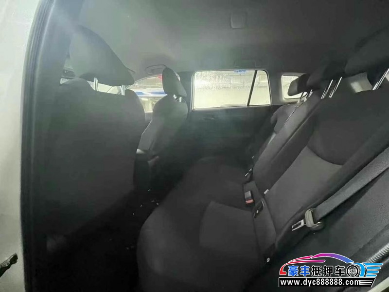 24年丰田锋兰达轿车抵押车出售