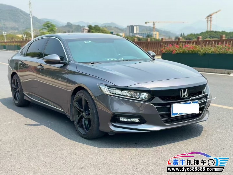21年本田雅阁轿车抵押车出售