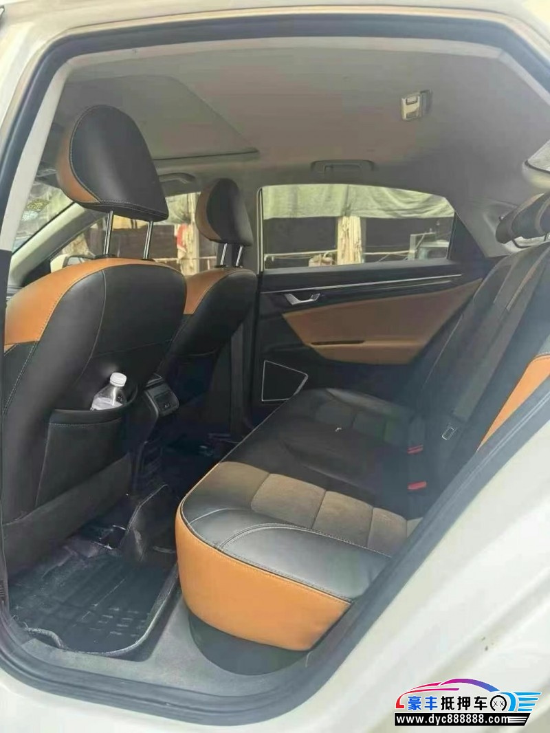 20年吉利帝豪轿车抵押车出售