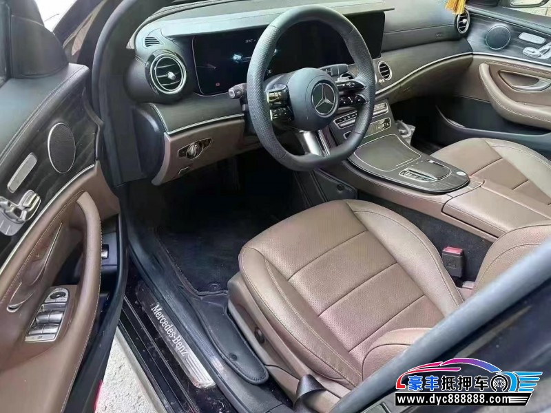 23年奔驰E轿车抵押车出售