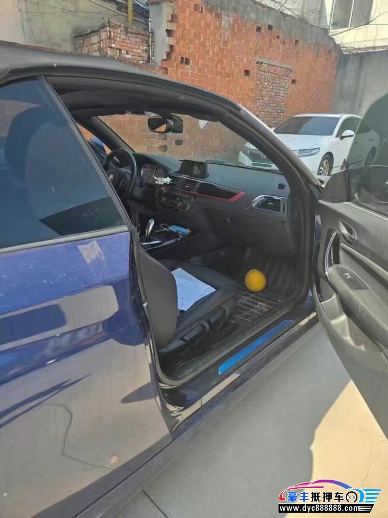 18年宝马2系轿车抵押车出售