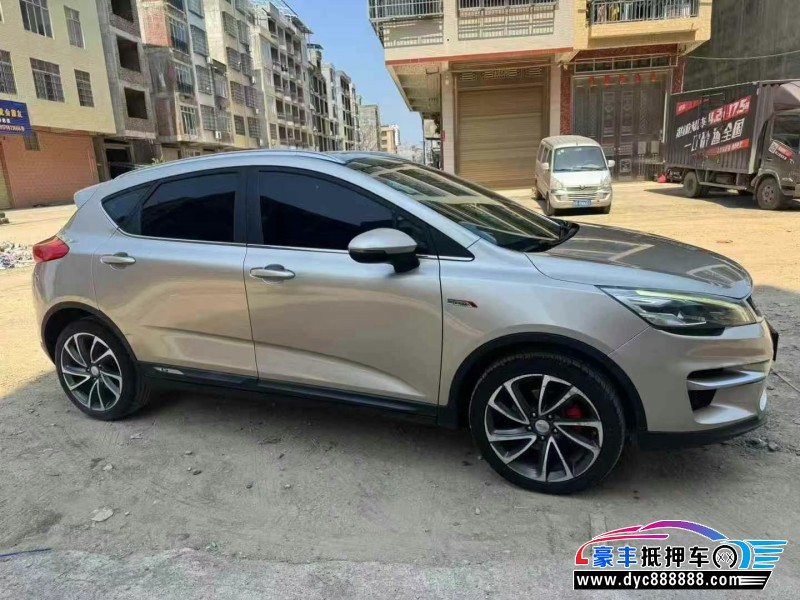 19年吉利帝豪GS轿车抵押车出售