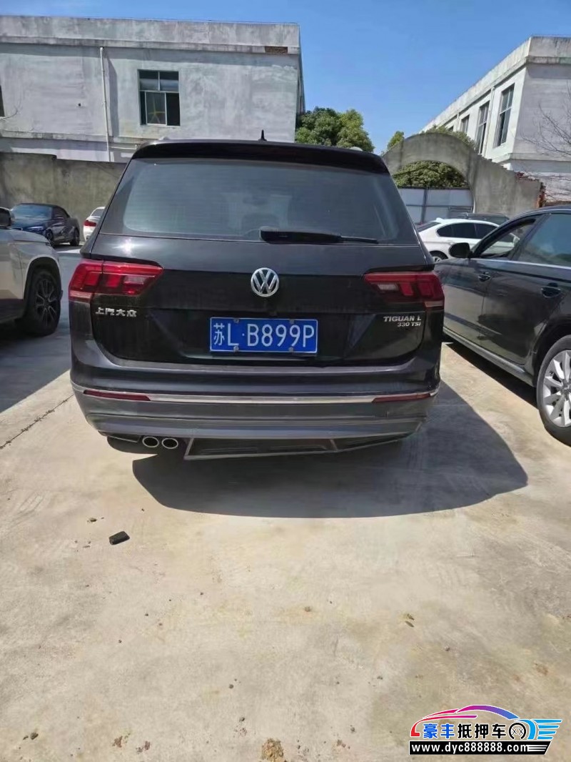 20年大众途观轿车抵押车出售