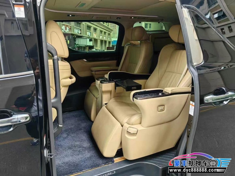 21年丰田威尔法轿车抵押车出售