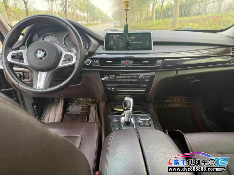 16年宝马X5轿车抵押车出售