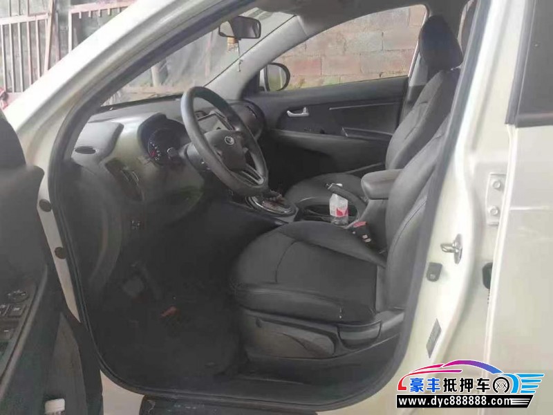 18年起亚智跑SUV抵押车出售