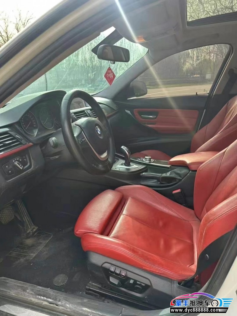 13年宝马3系轿车抵押车出售