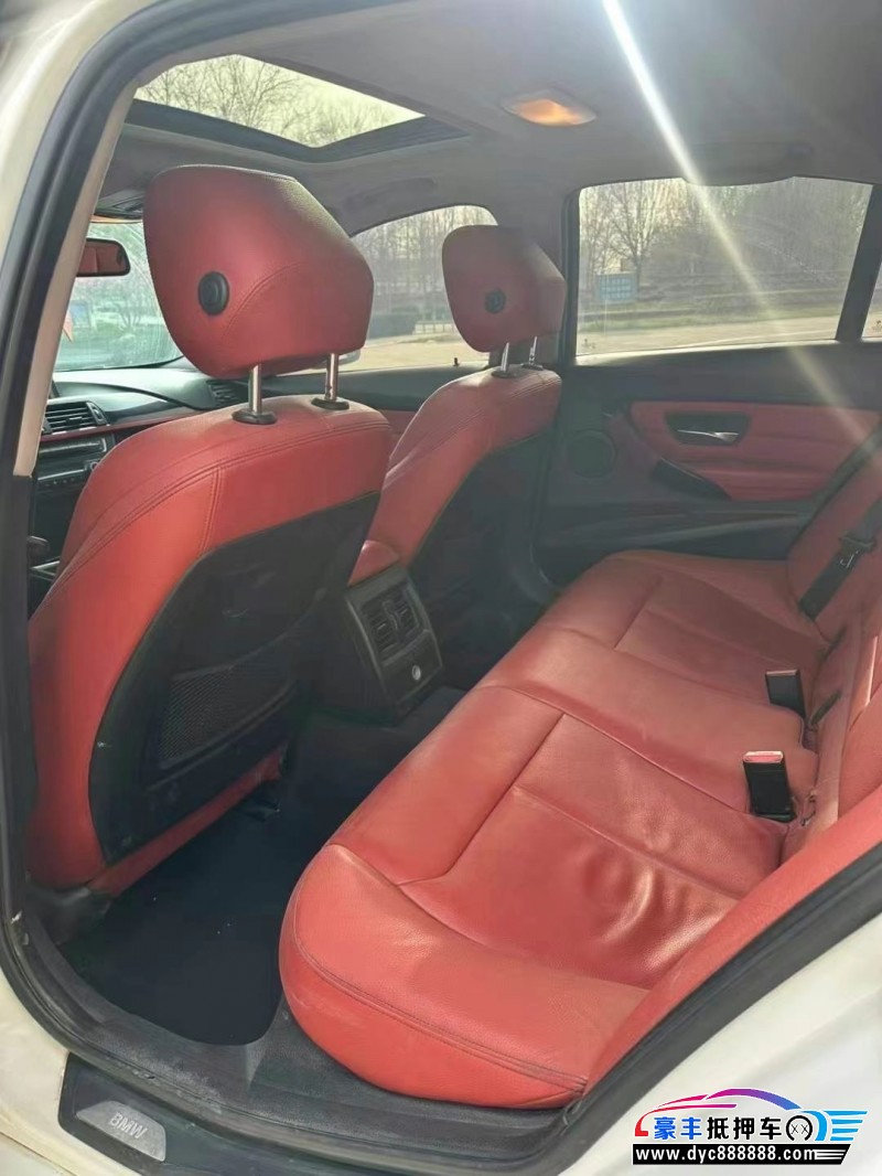 13年宝马3系轿车抵押车出售