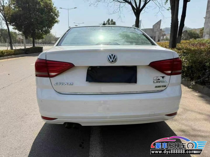 17年大众朗逸轿车抵押车出售