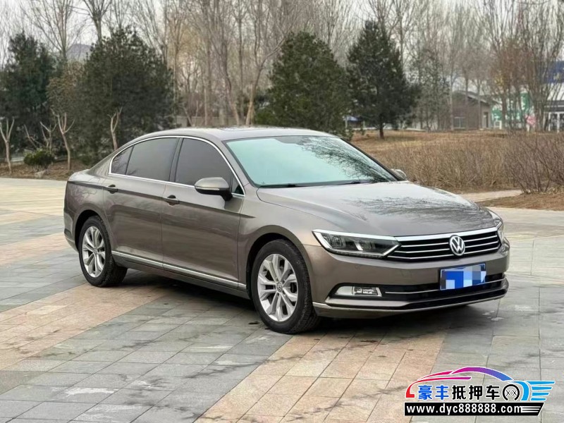 17年大众迈腾轿车抵押车出售