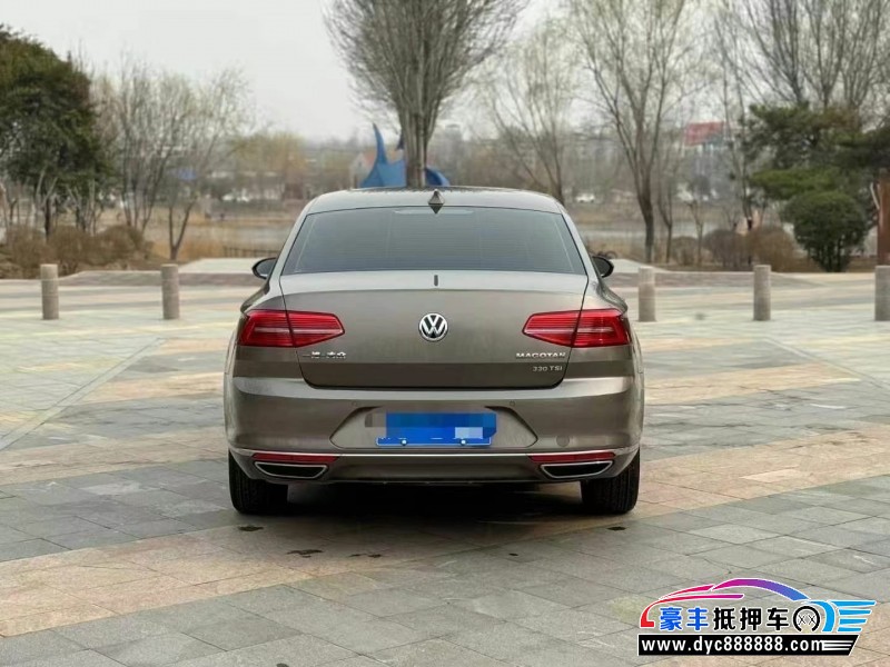 17年大众迈腾轿车抵押车出售