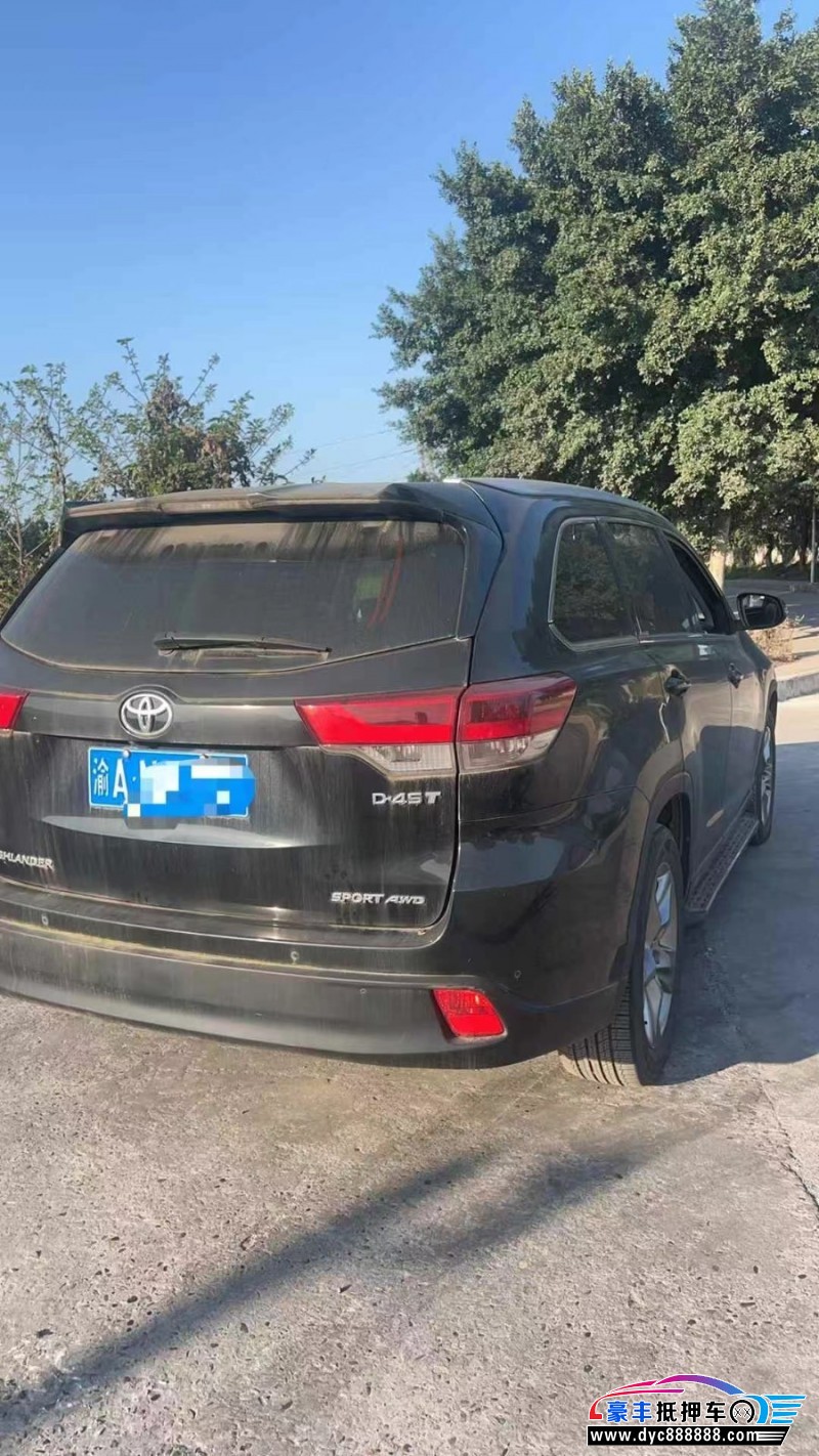 19年丰田汉兰达轿车抵押车出售