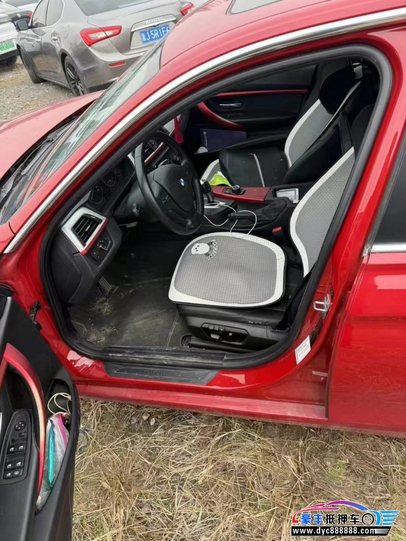 14年宝马3系轿车抵押车出售