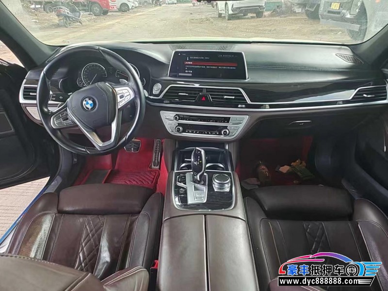 18年宝马7系轿车抵押车出售