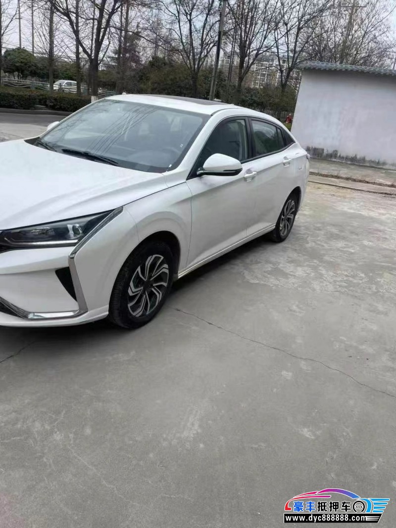 22年东风风神奕炫轿车抵押车出售