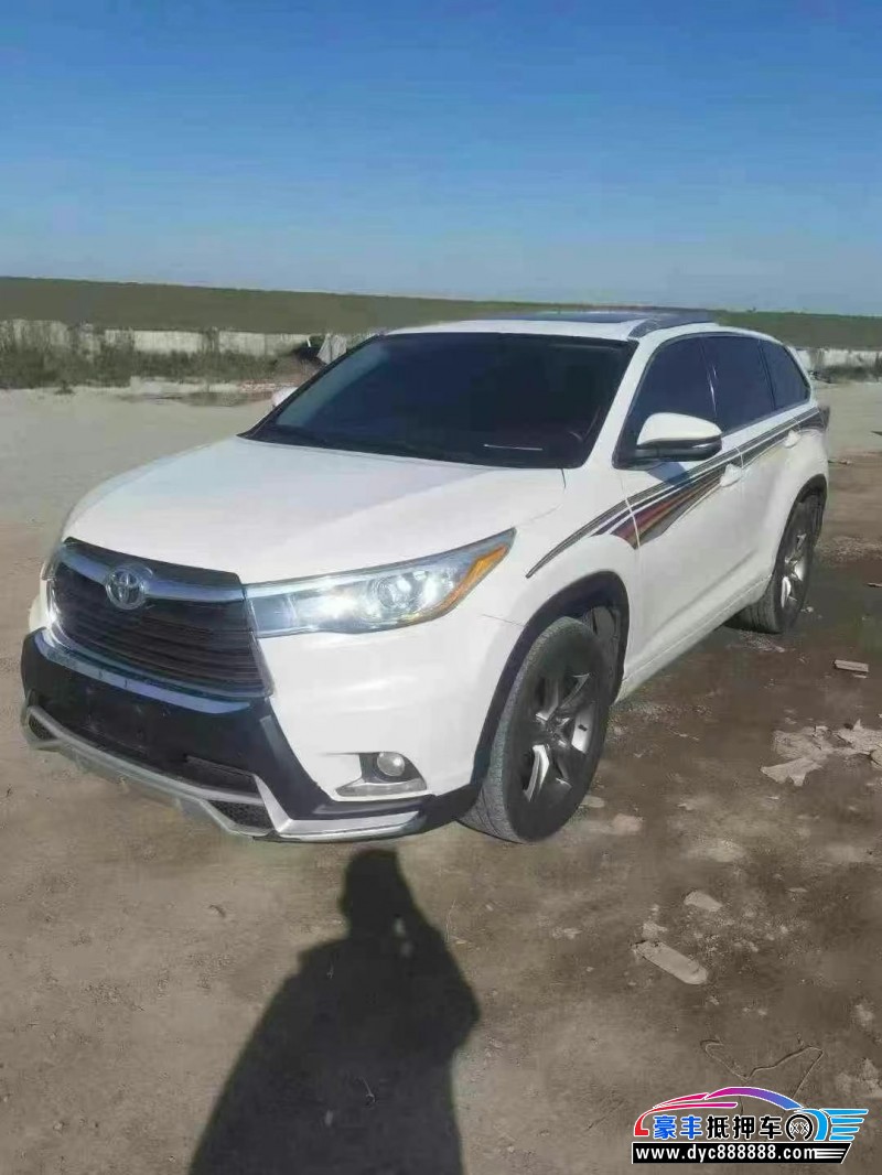 16年丰田汉兰达轿车抵押车出售