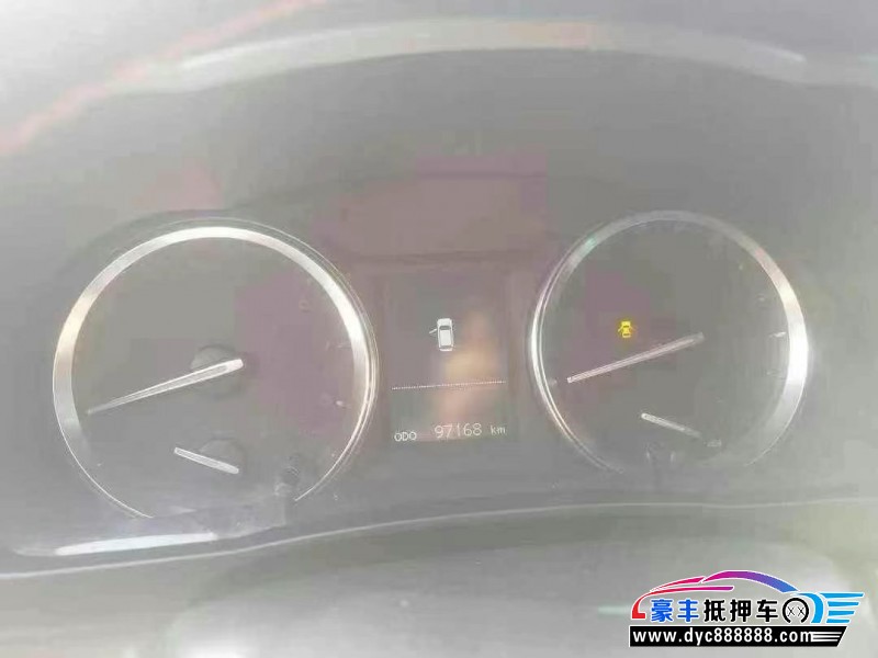 16年丰田汉兰达轿车抵押车出售