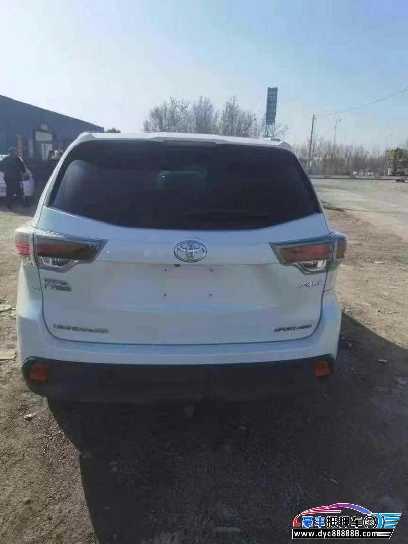 16年丰田汉兰达轿车抵押车出售